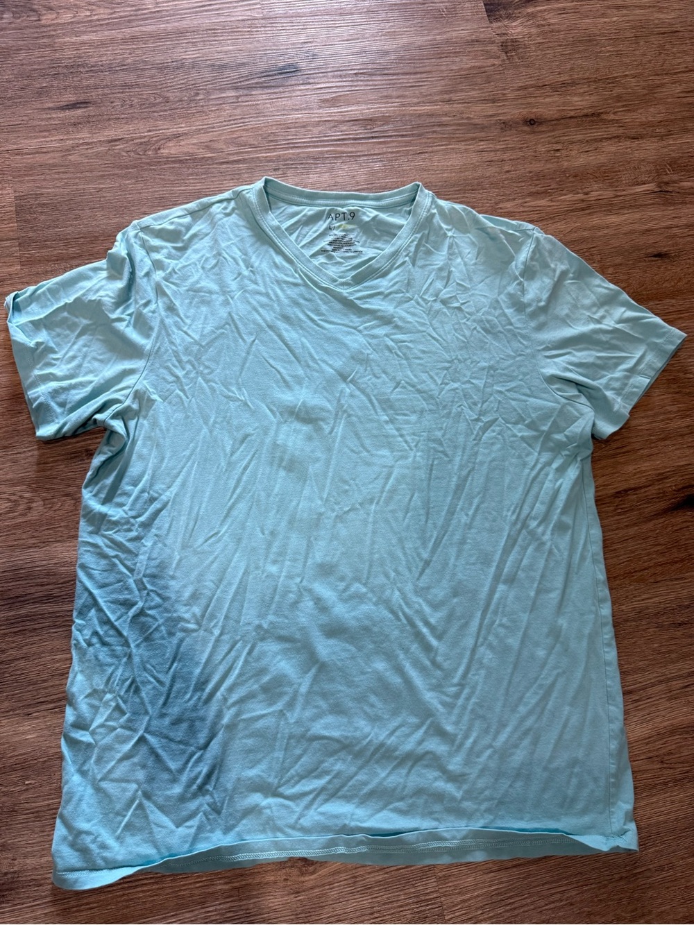Apt. 9 Men's V-Neck T-Shirt in Light Aqua